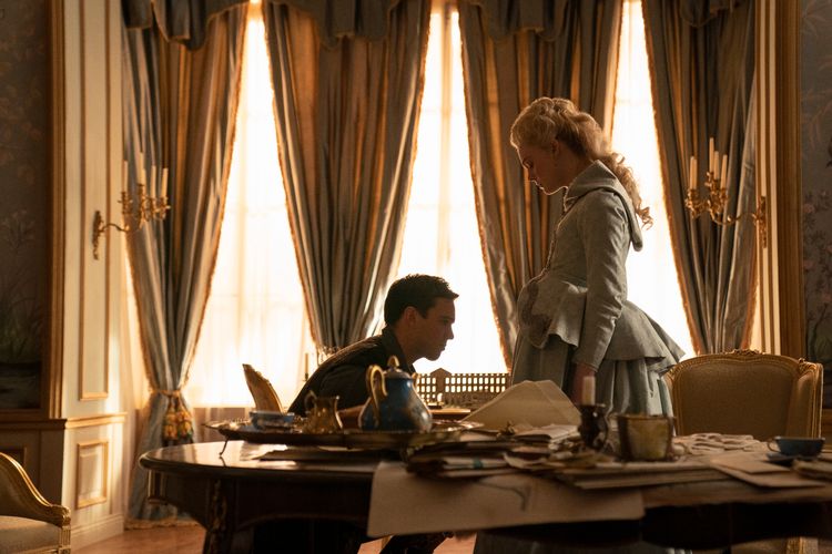 ‘The Great’: Elle Fanning está de volta em novas imagens da 2ª temporada; Confira! 8 the great 3