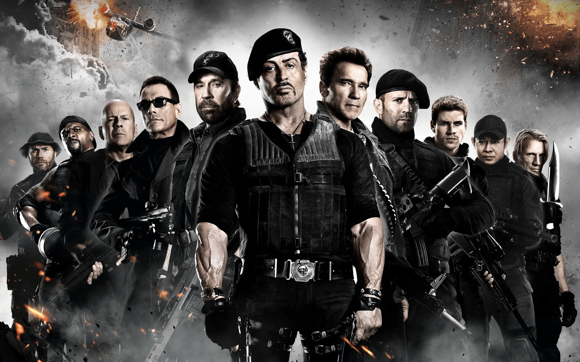 Rambo, Os Mercenários e Hellboy podem ganhar séries de TV 1 os mercenarios 1